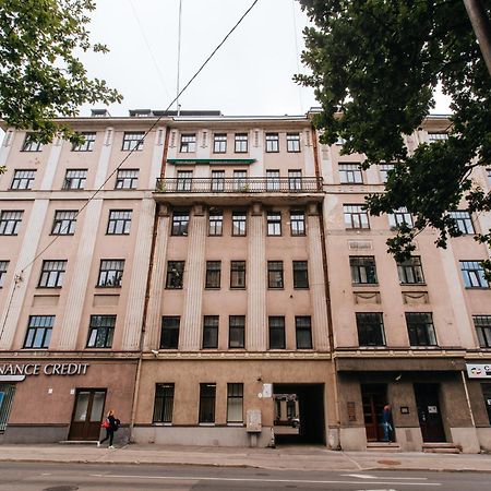 Central Comfort At Hanzas Residence, Stay Near Cafes, Bars, Museums & Esplanade Рига Екстер'єр фото