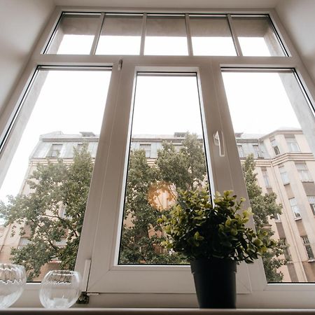 Central Comfort At Hanzas Residence, Stay Near Cafes, Bars, Museums & Esplanade Рига Екстер'єр фото