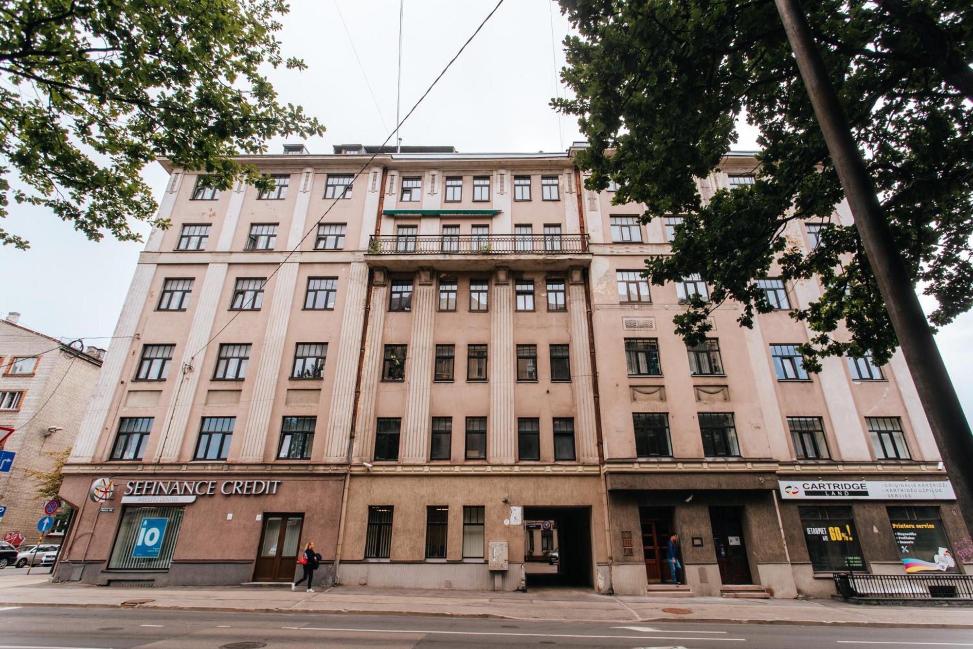 Central Comfort At Hanzas Residence, Stay Near Cafes, Bars, Museums & Esplanade Рига Екстер'єр фото