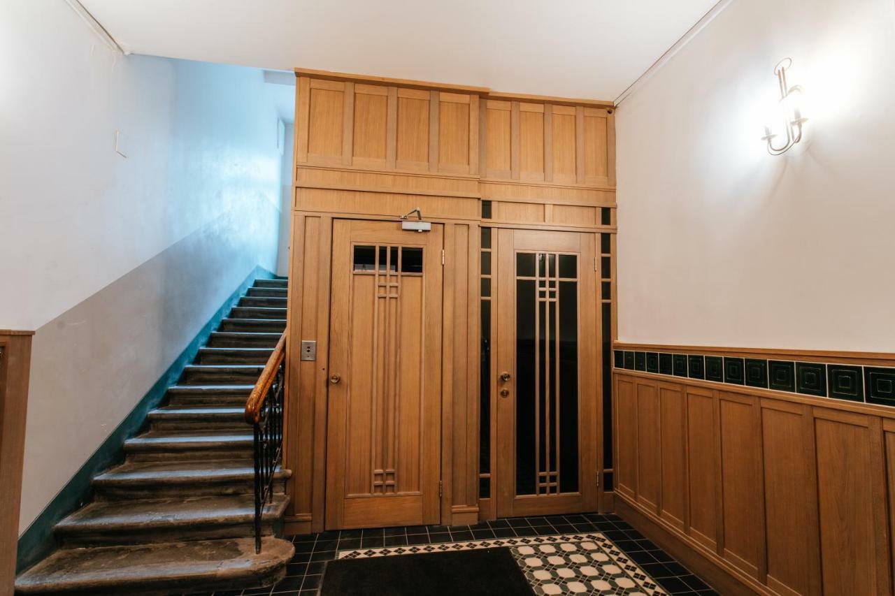 Central Comfort At Hanzas Residence, Stay Near Cafes, Bars, Museums & Esplanade Рига Екстер'єр фото